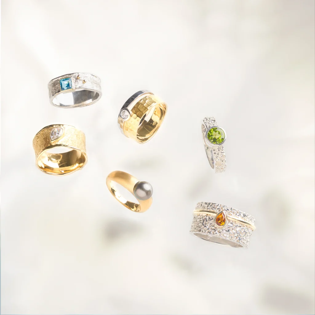 Ringen. Halsketting. Elisabeth Zikesch Goudsmid en edelsteenzetter. Custom made, speciaal voor jou.